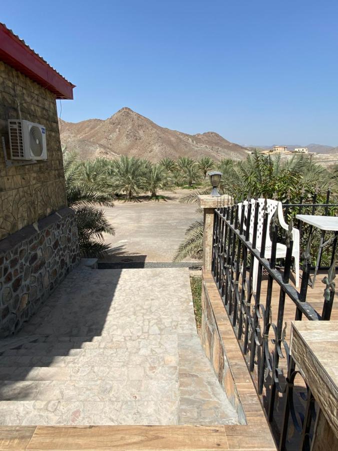 Uae Farm Villa Qur Buitenkant foto
